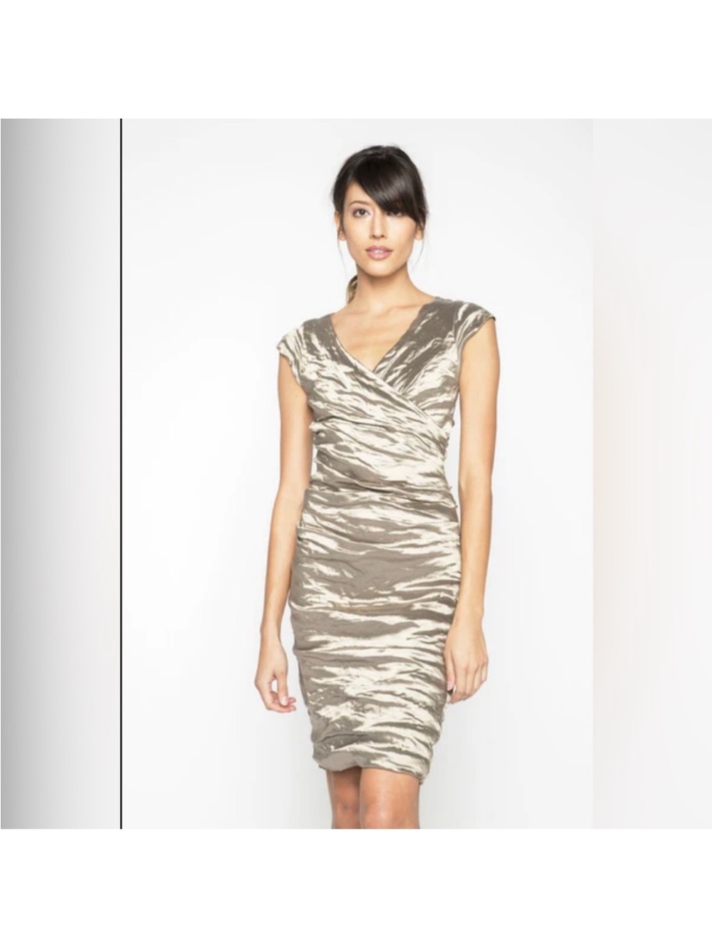 Nicole Miller gold label Shiny silver ruched top and skirt set